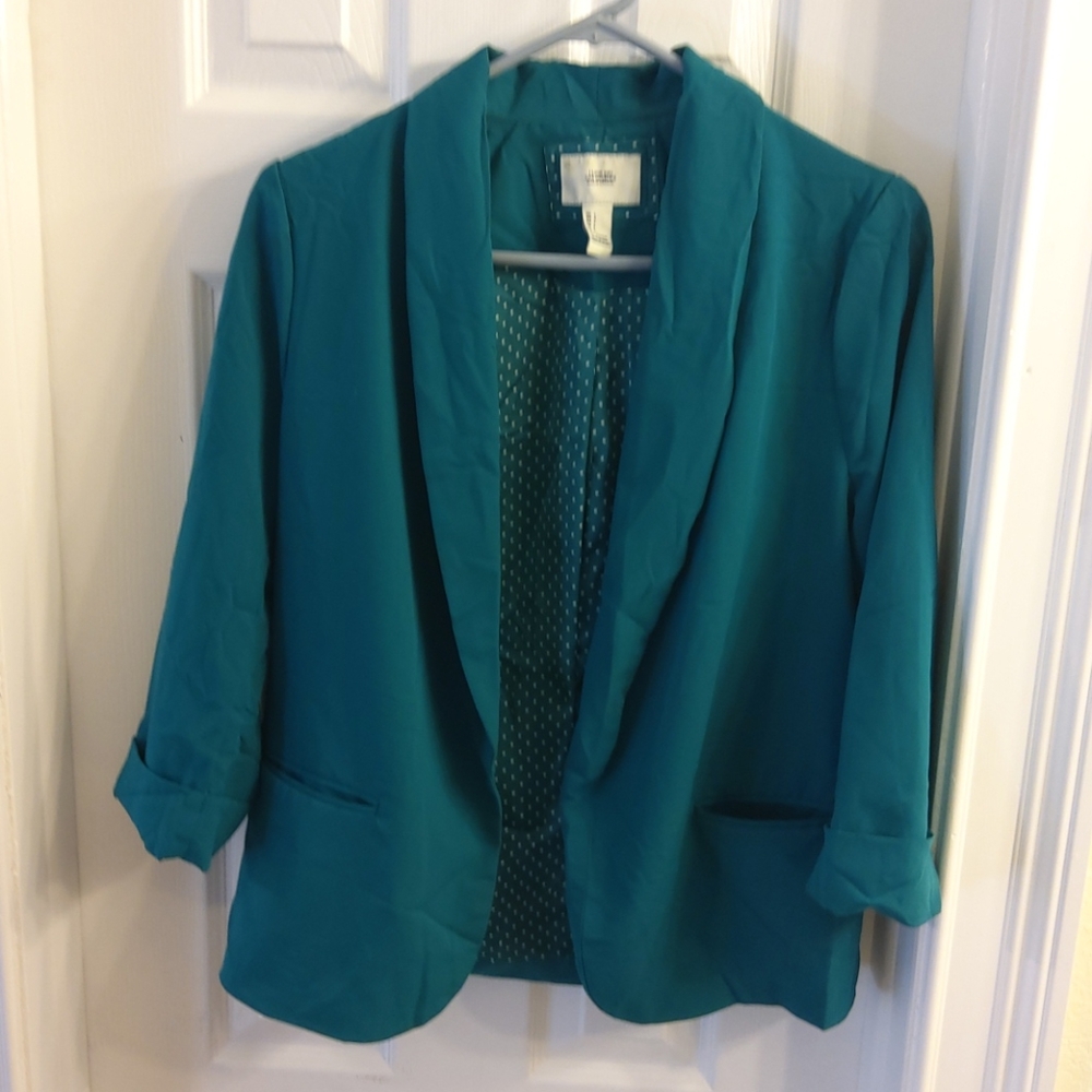 GREEN BLAZER